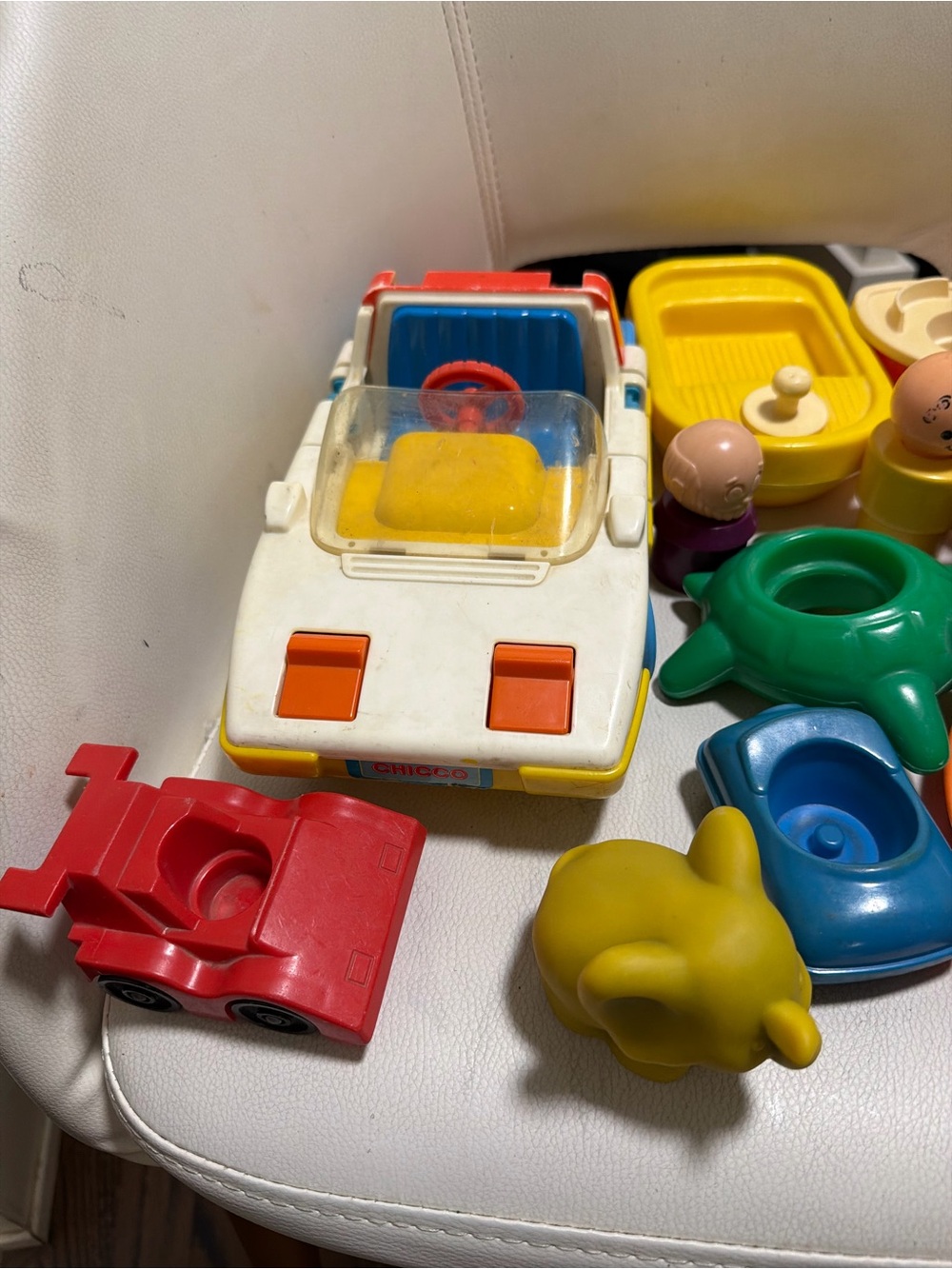 Vintage Fisher price Colorful Kids car and Play Set - Blue, Yellow, Green - Picture 7 of 9